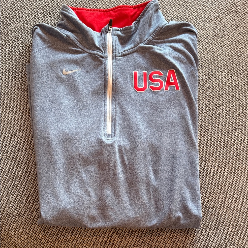 Nike Gray and Red USA 1/4 zip long sleeve sz XL